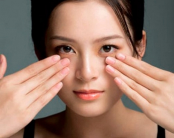 Cắt mí mắt chính là giải pháp tối ưu để lấy lại vẻ đẹp của đôi mắt. 