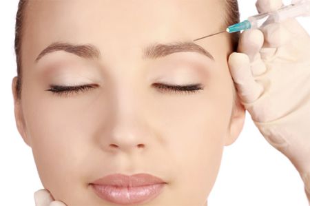 Công nghệ nâng chân mày bằng botox không phẫu thuật, không can thiệp dao kéo Nâng chân mày bằng botox